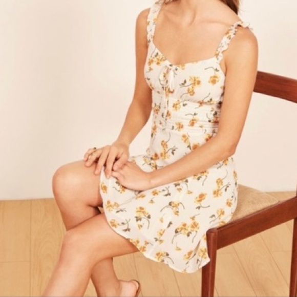 Reformation Dresses & Skirts - AVAILABLE NWT reformation elyse dress in limonada size 4 floral short ruffle